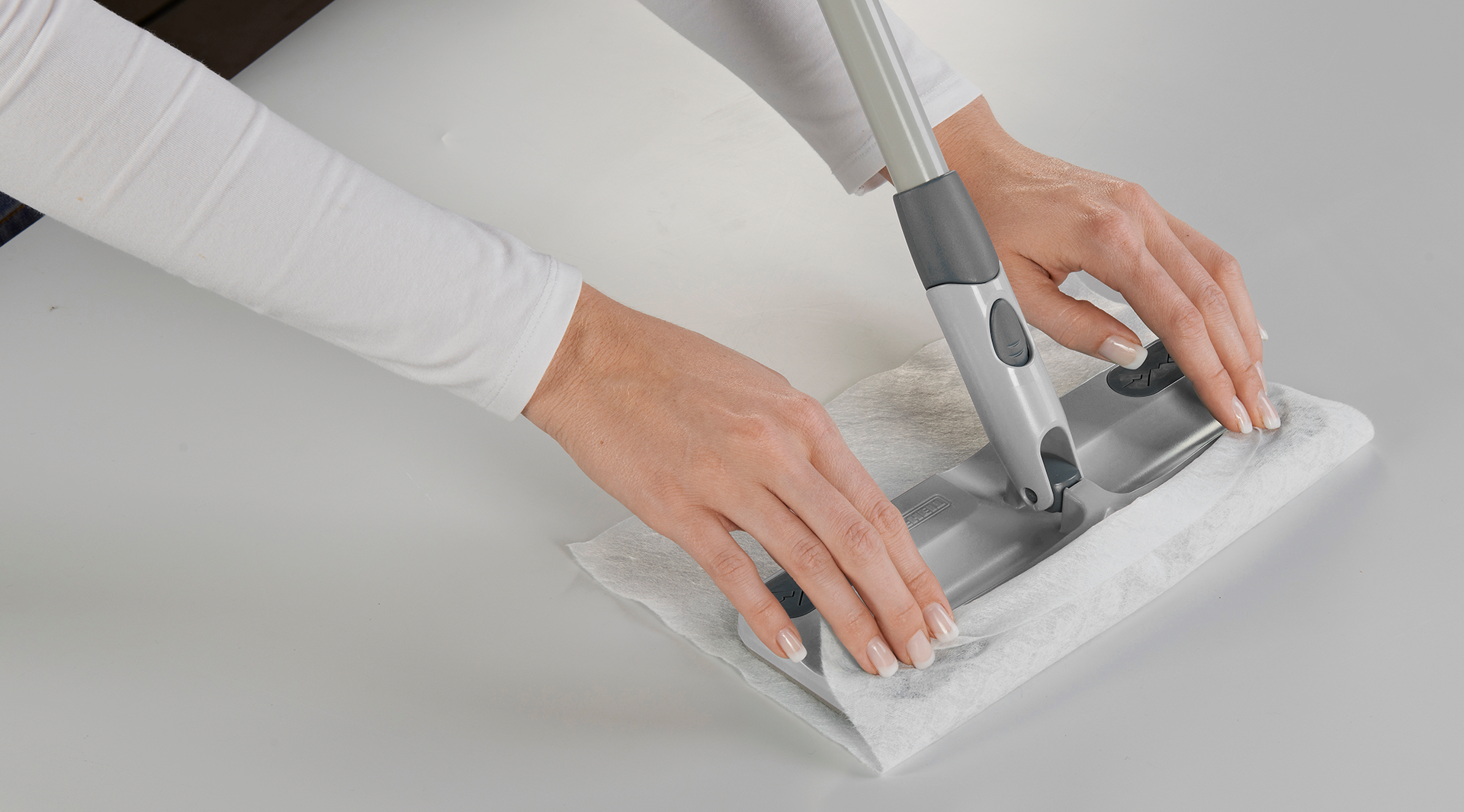 Comment utiliser correctement une vadrouille plate pour de meilleurs résultats ?